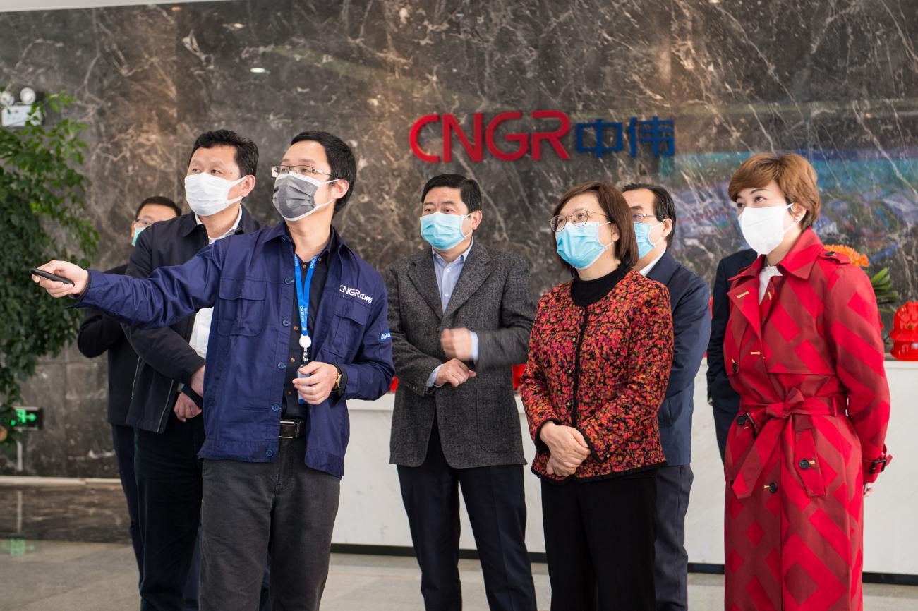湖南省委常委、常务副省长谢建辉赴PT电子游戏视察复工复产工作