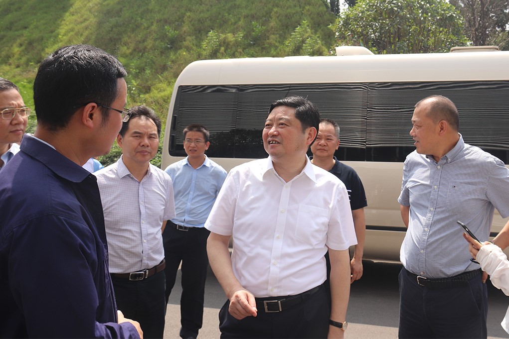 加快发展，抢占机缘丨夏建平一行调研PT电子游戏新资猜中部产业基地