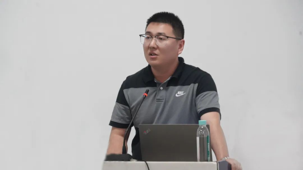 葆初心 再创业 | 于鹏：不论凌晨几点，只想解决问题快一点